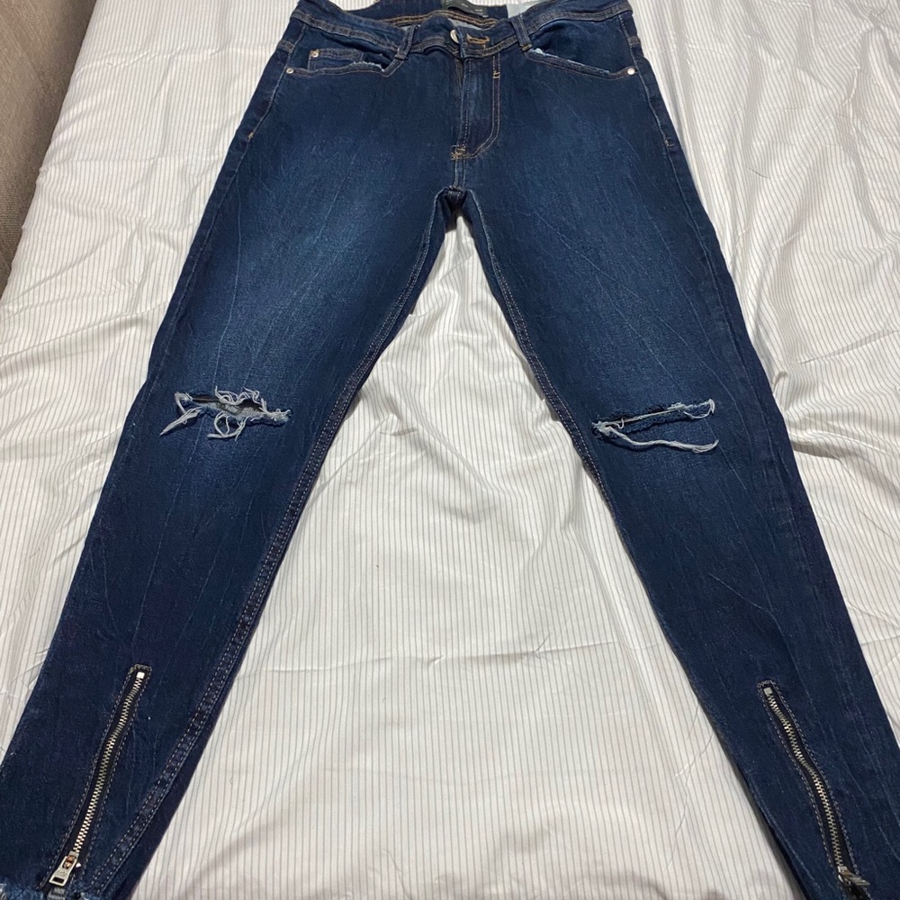 Zara blue jeans